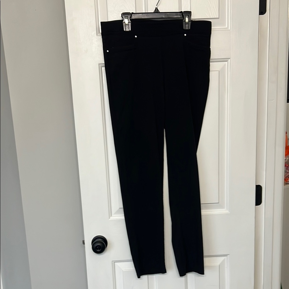 89th & Madison Black Knitwear